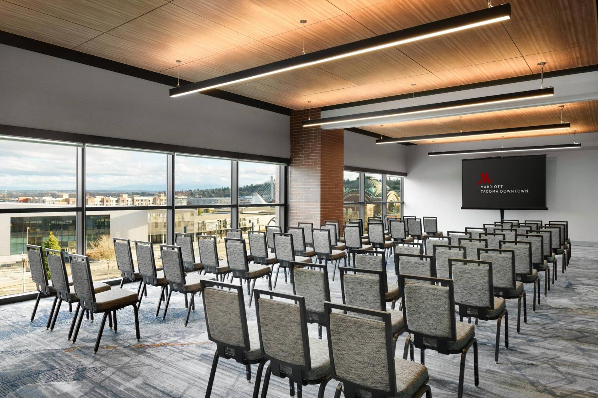 Hotel Marriott Tacoma Downtown Exterior foto